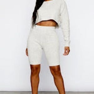 White Knit Sweater & Short Set (Color: White Multi) (Size: Medium)